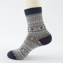 Load image into Gallery viewer, LNRRABC Winter Thick Warm Stripe Wool Socks Casual Calcetines Hombre Sock Business Male Socks